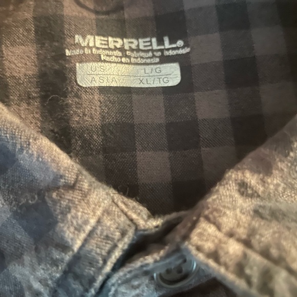 Used Merrel jacket - Picture 2 of 3